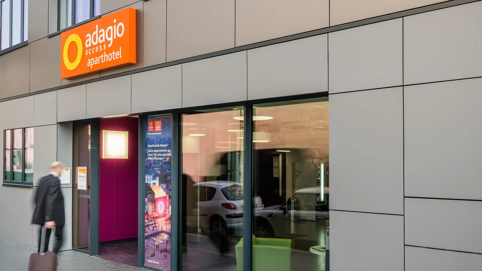 Adagio Access Reuilly 3*