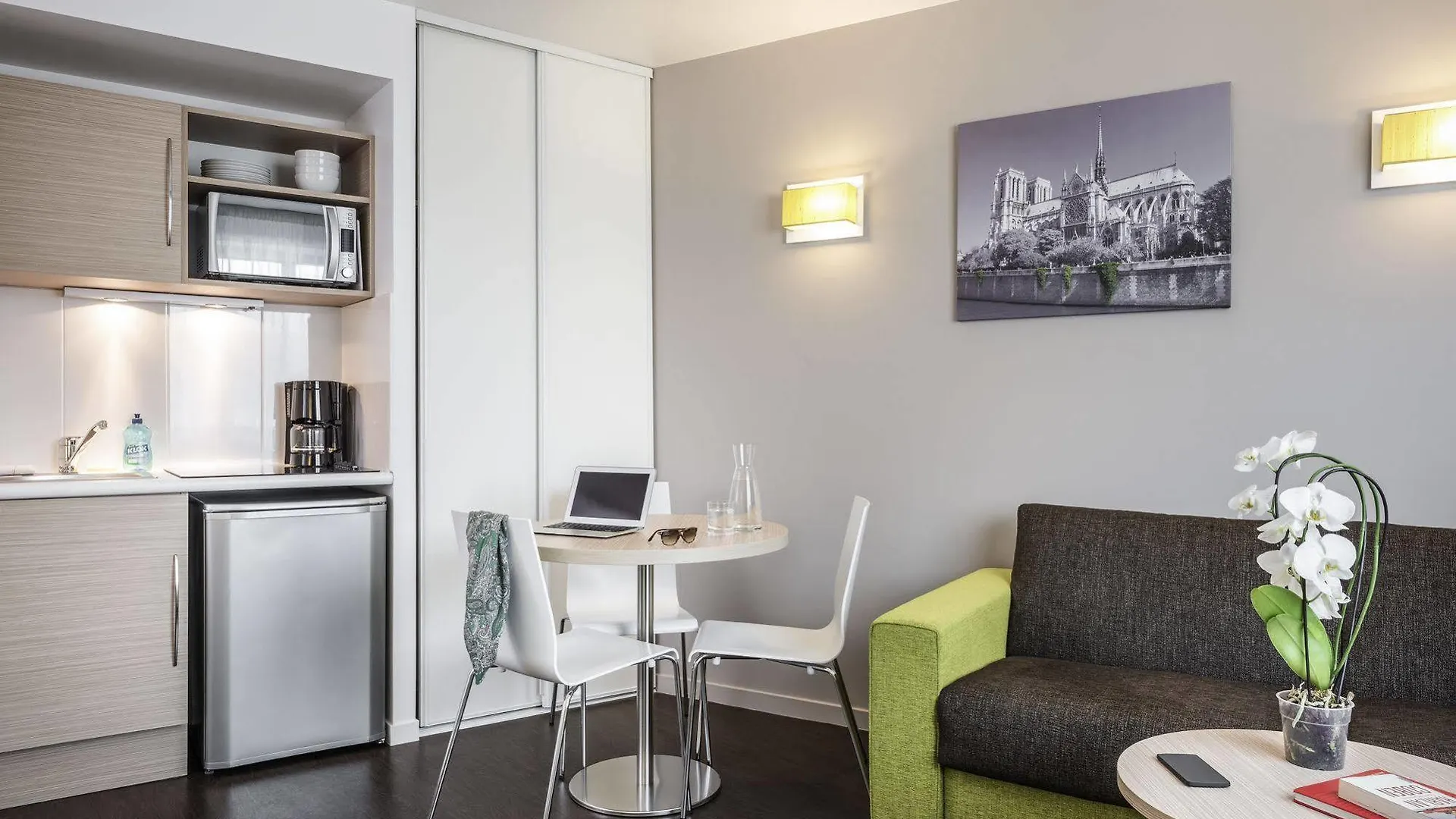 Adagio Access Reuilly Aparthotel 3*