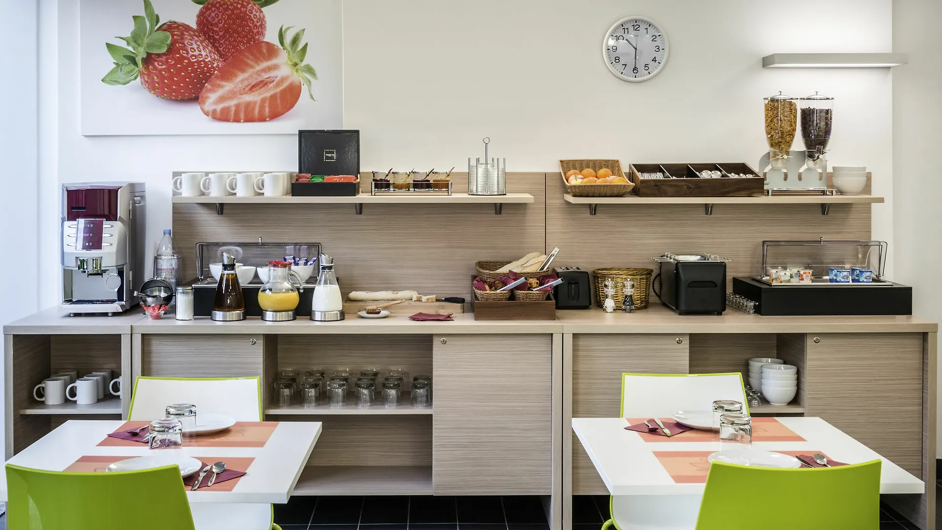 Adagio Access Reuilly Aparthotel 3*
